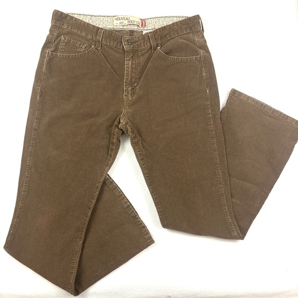 Levi’s Dark Brown “70’s” Corduroy Lowrise Stretch Straight Flare Leg Pants (12)